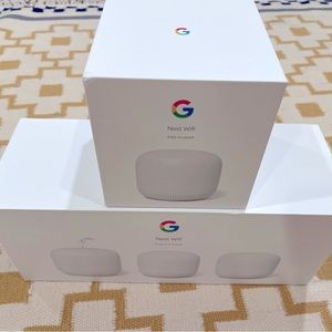 Google Nest Wifi - Mesh Router AC2200 and 3 Points w/ Google Assistant - 4 Pack.